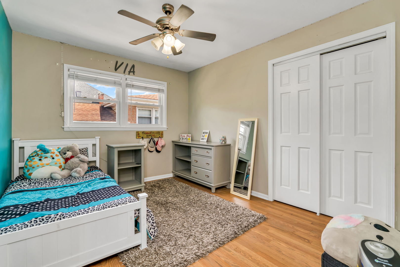 5009 W 105th Street, Oak Lawn, IL 60453