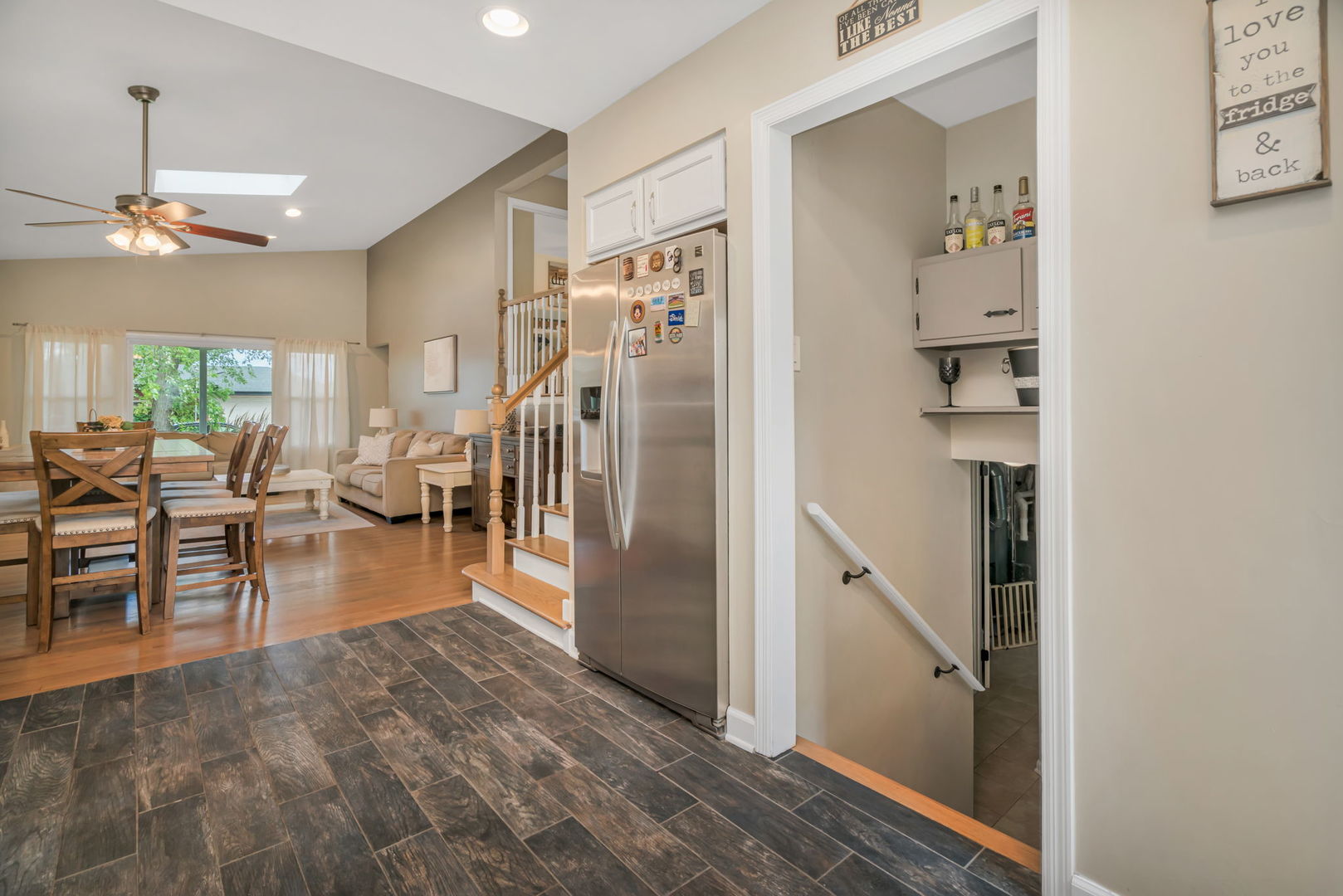 5009 W 105th Street, Oak Lawn, IL 60453