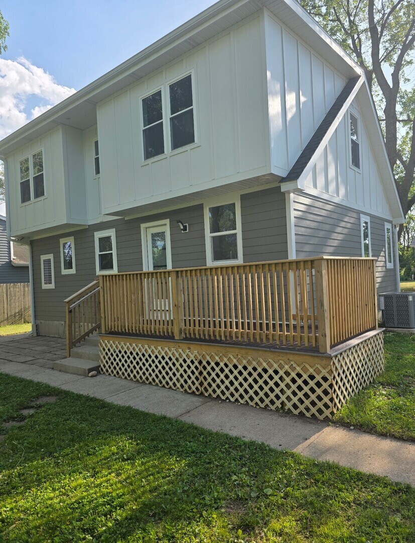 6310 Hilly Way, Cary, IL 60013