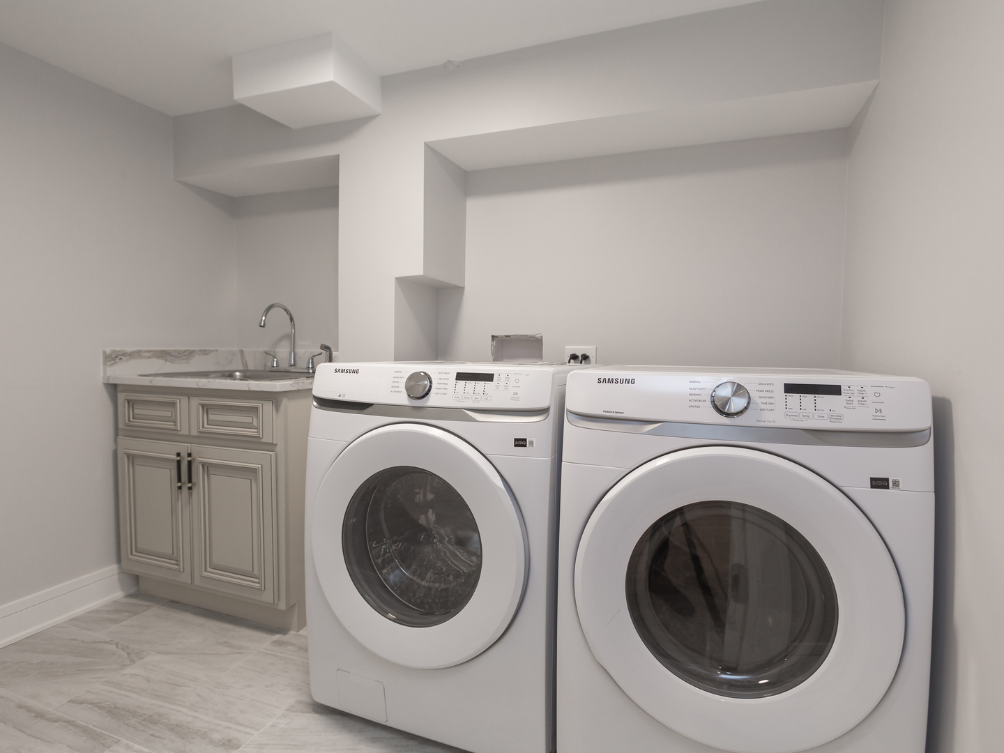 6310 Hilly Way, Cary, IL 60013