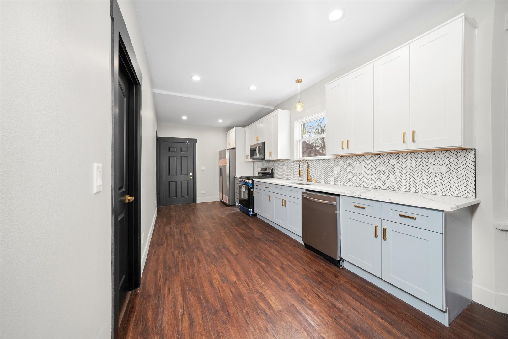 233 N Lorel Avenue, Chicago, IL 60644