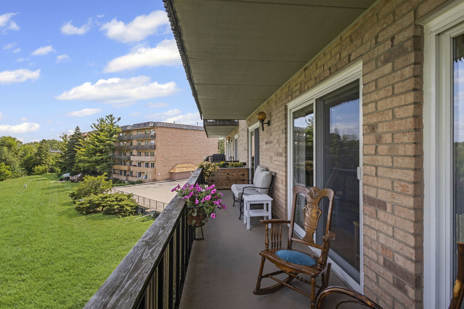 505 Redondo Drive #308, Downers Grove, IL 60516
