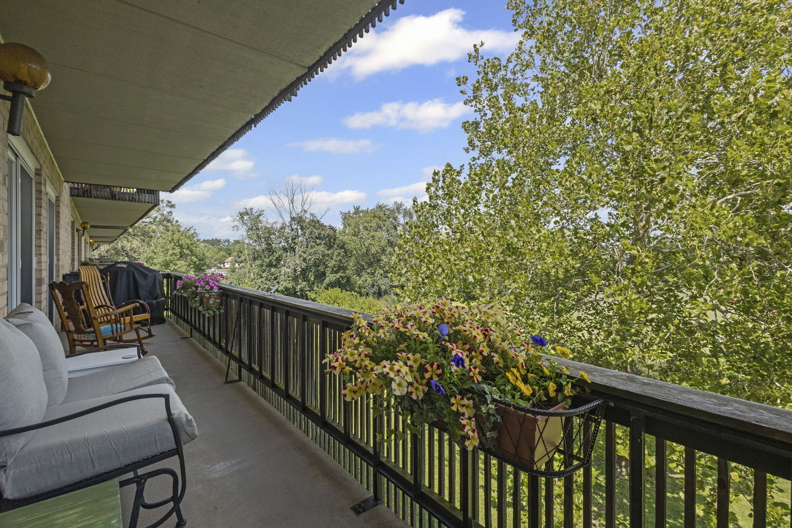 505 Redondo Drive #308, Downers Grove, IL 60516