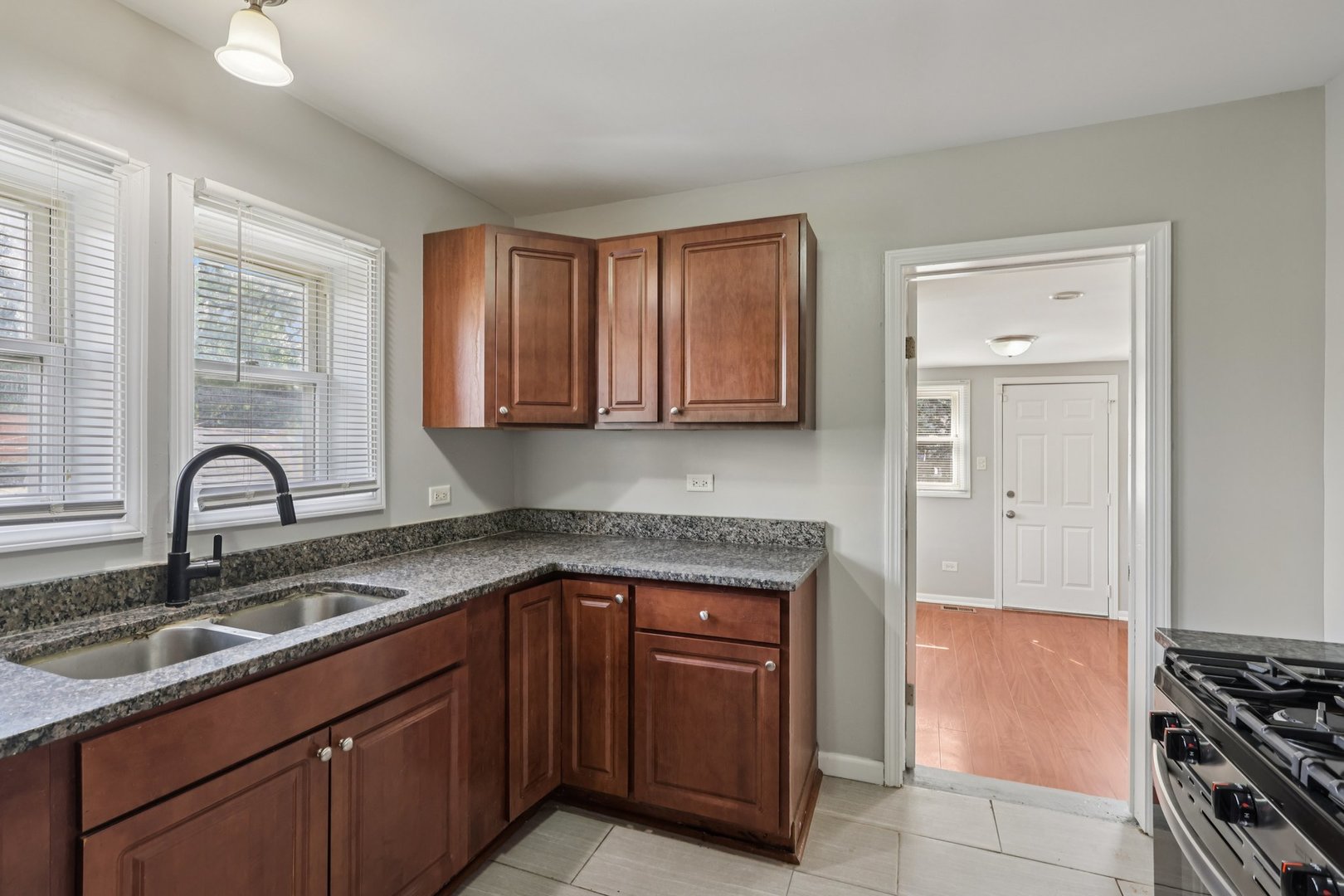 17064 Shea Avenue, Hazel Crest, IL 60429