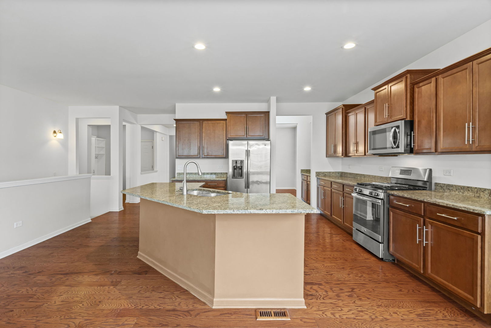 2624 Cranbrook Street, Naperville, IL 60564