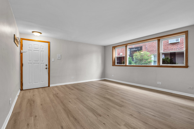 10146 Hartford Court #1D, Schiller Park, IL 60176