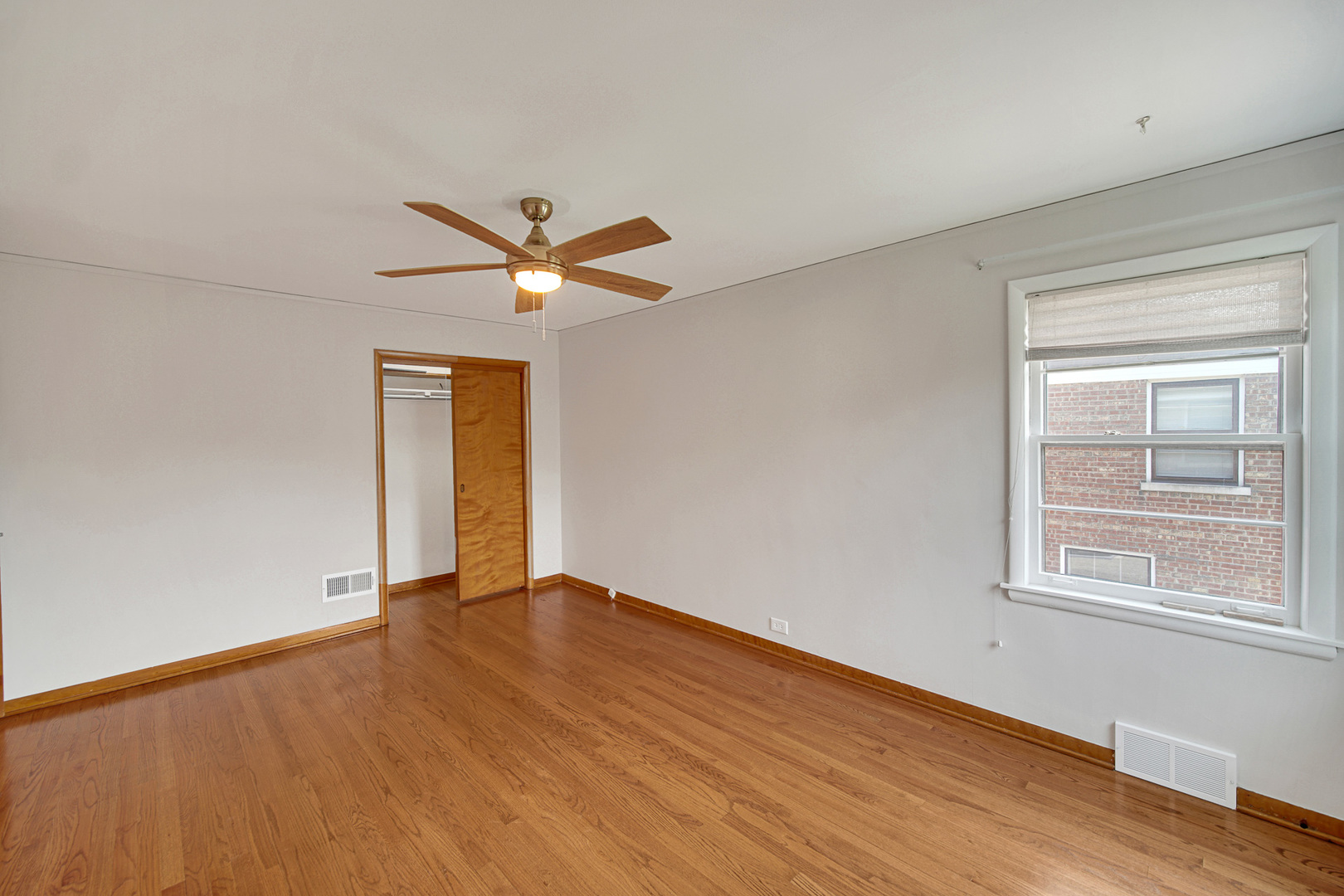 9600 Kilpatrick Avenue #North, Oak Lawn, IL 60453