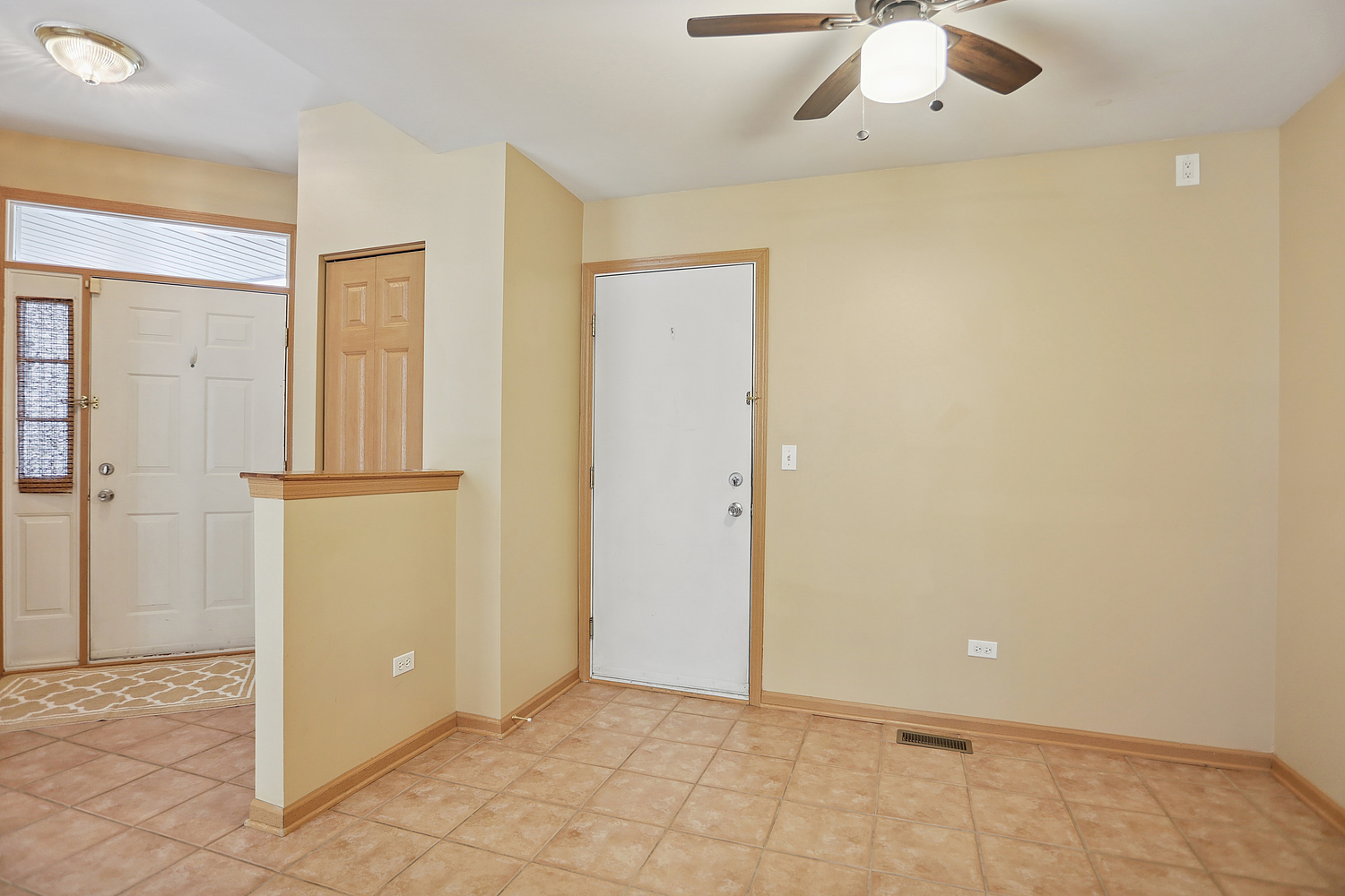 16663 S Windsor Lane, Lockport, IL 60441