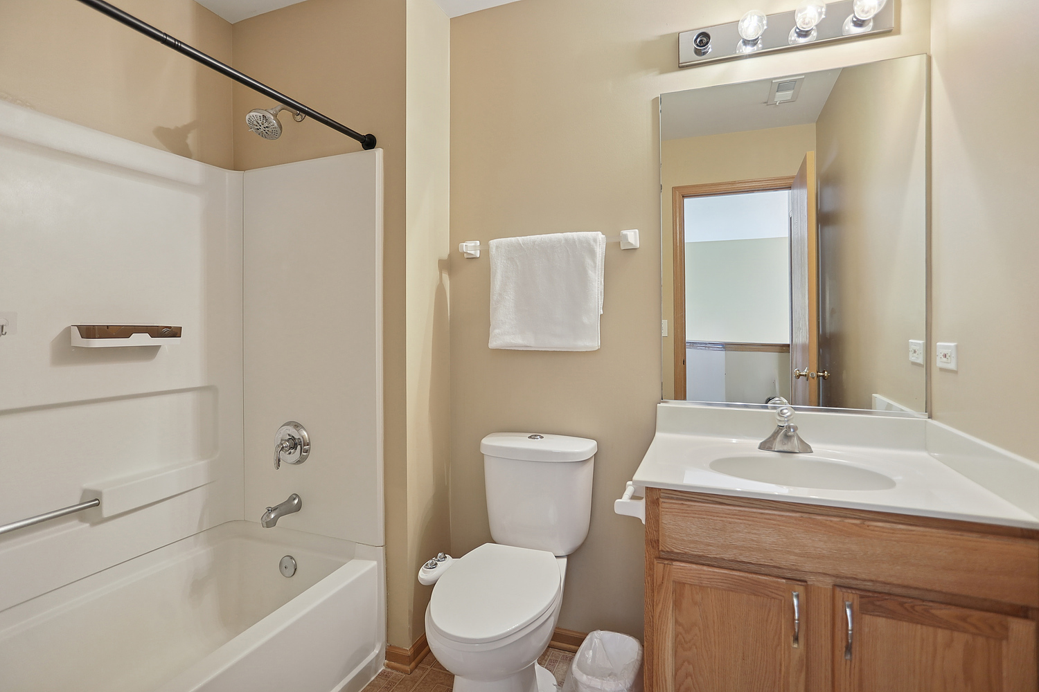 16663 S Windsor Lane, Lockport, IL 60441