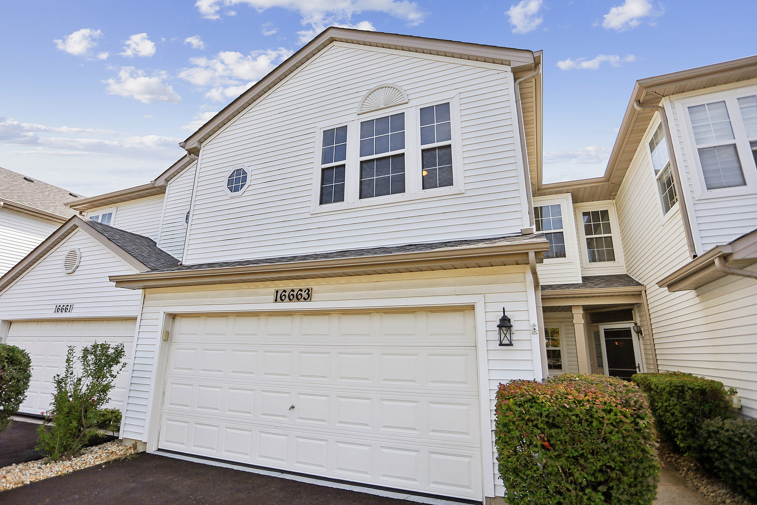 16663 S Windsor Lane, Lockport, IL 60441