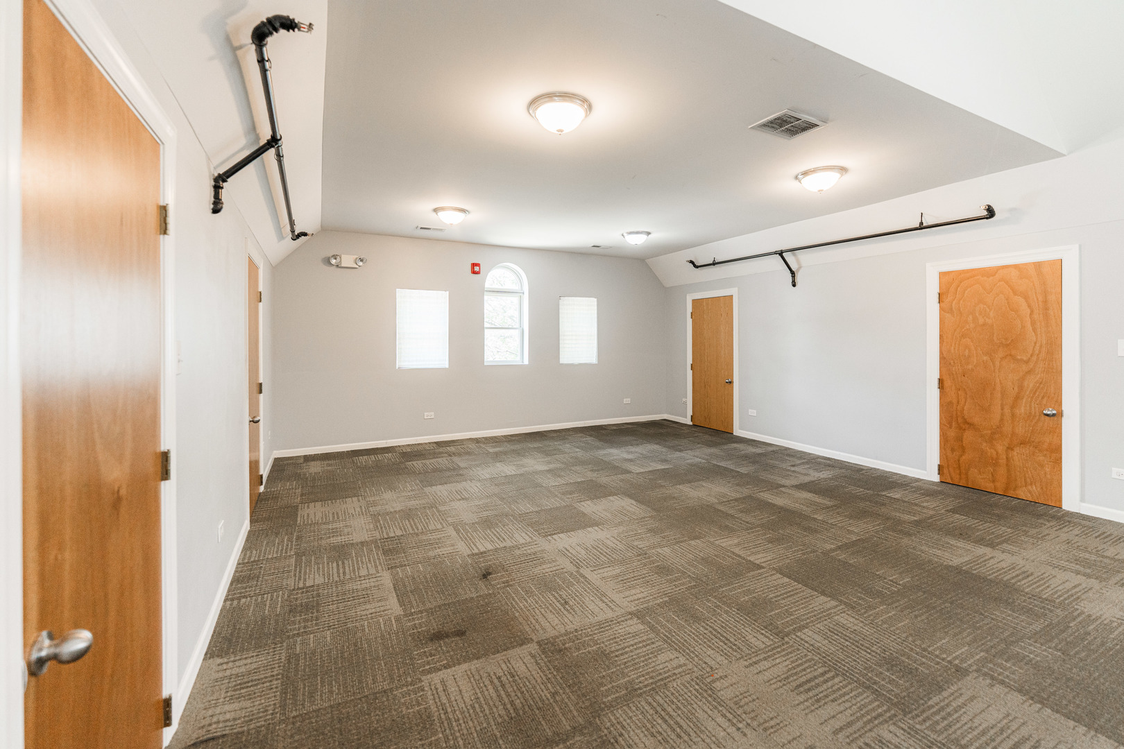 107 S Bloomingdale Road #2, Bloomingdale, IL 60108