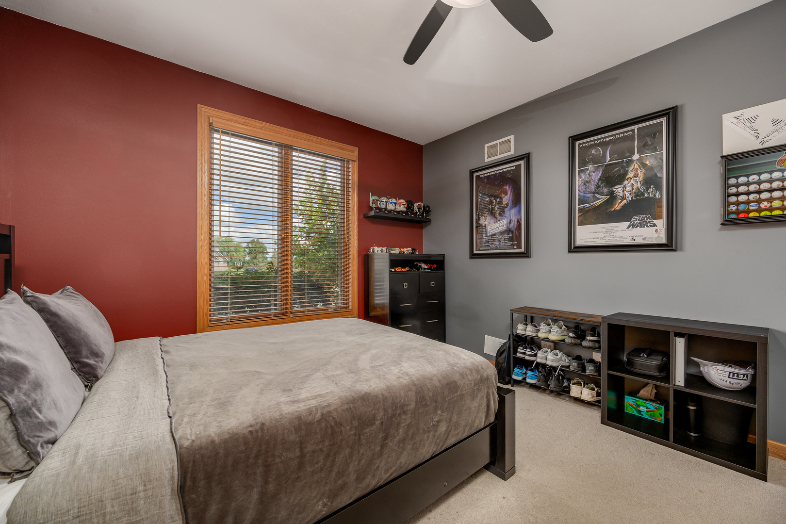 560 Birch Hollow Drive, Antioch, IL 60002