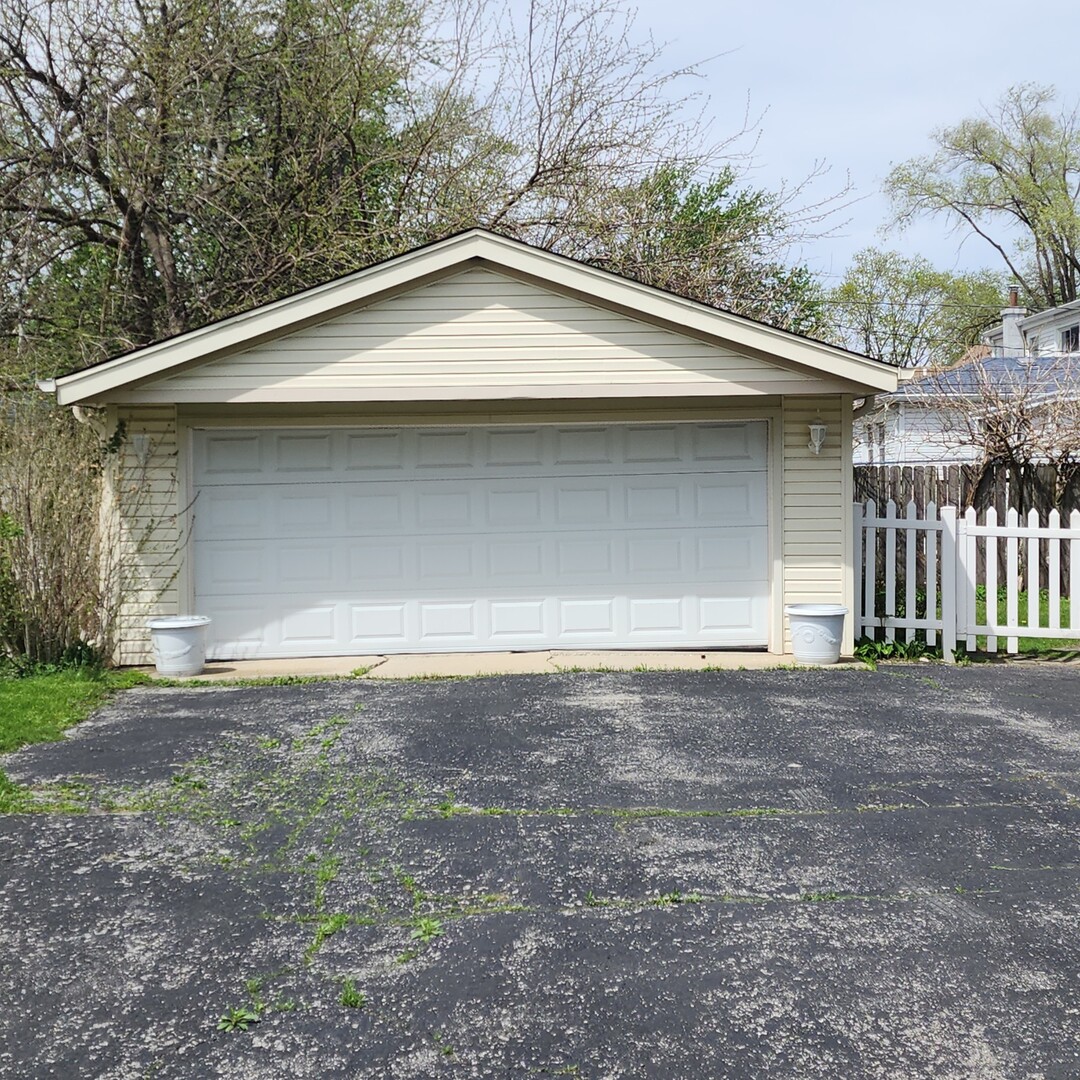 11258 S NORMANDY Avenue, Worth, IL 60482