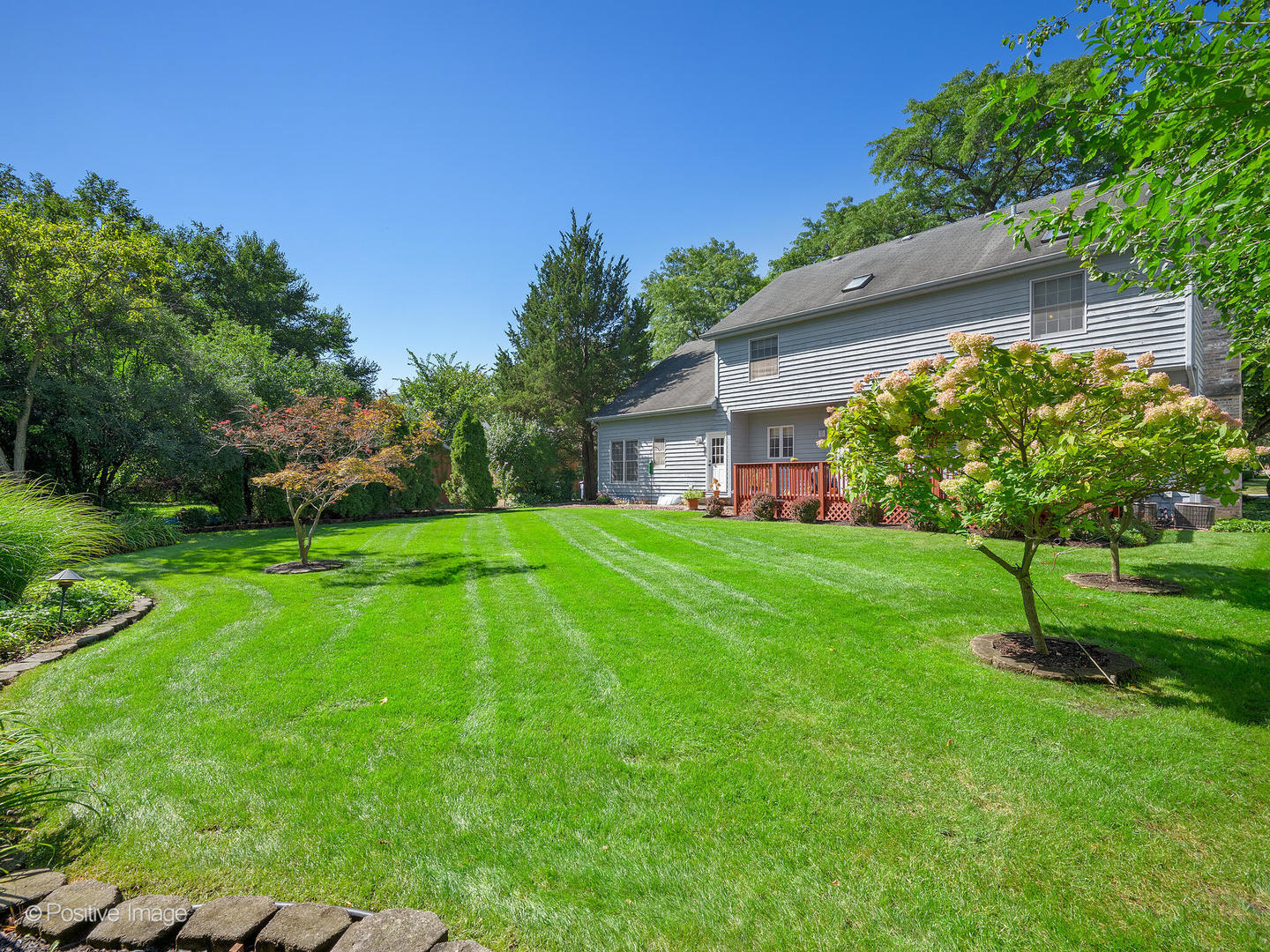 203 Grant Avenue, Clarendon Hills, IL 60514