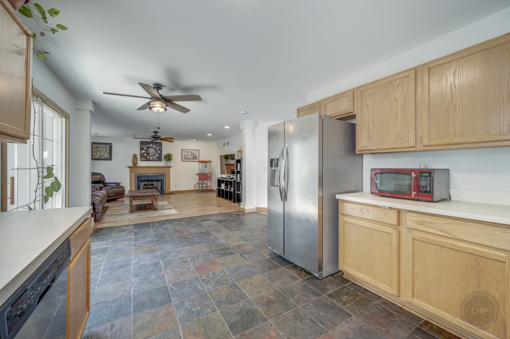 1966 Congrove Drive, Aurora, IL 60503