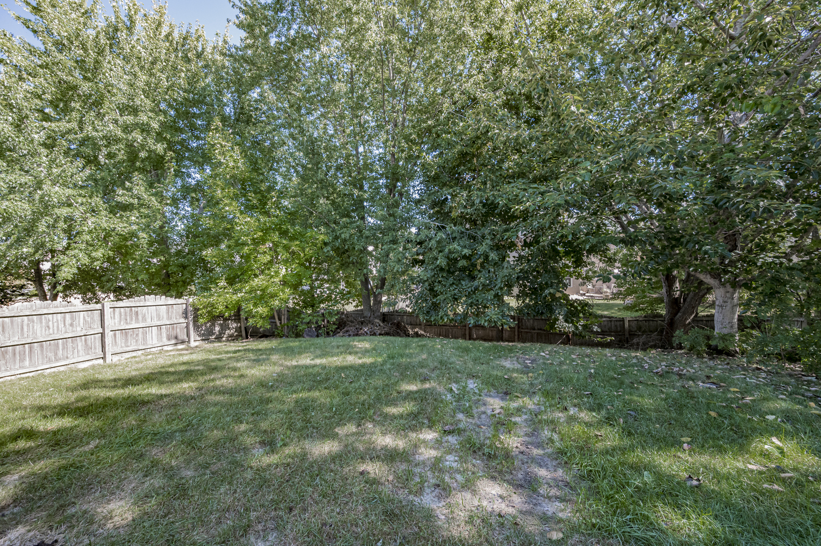 1966 Congrove Drive, Aurora, IL 60503