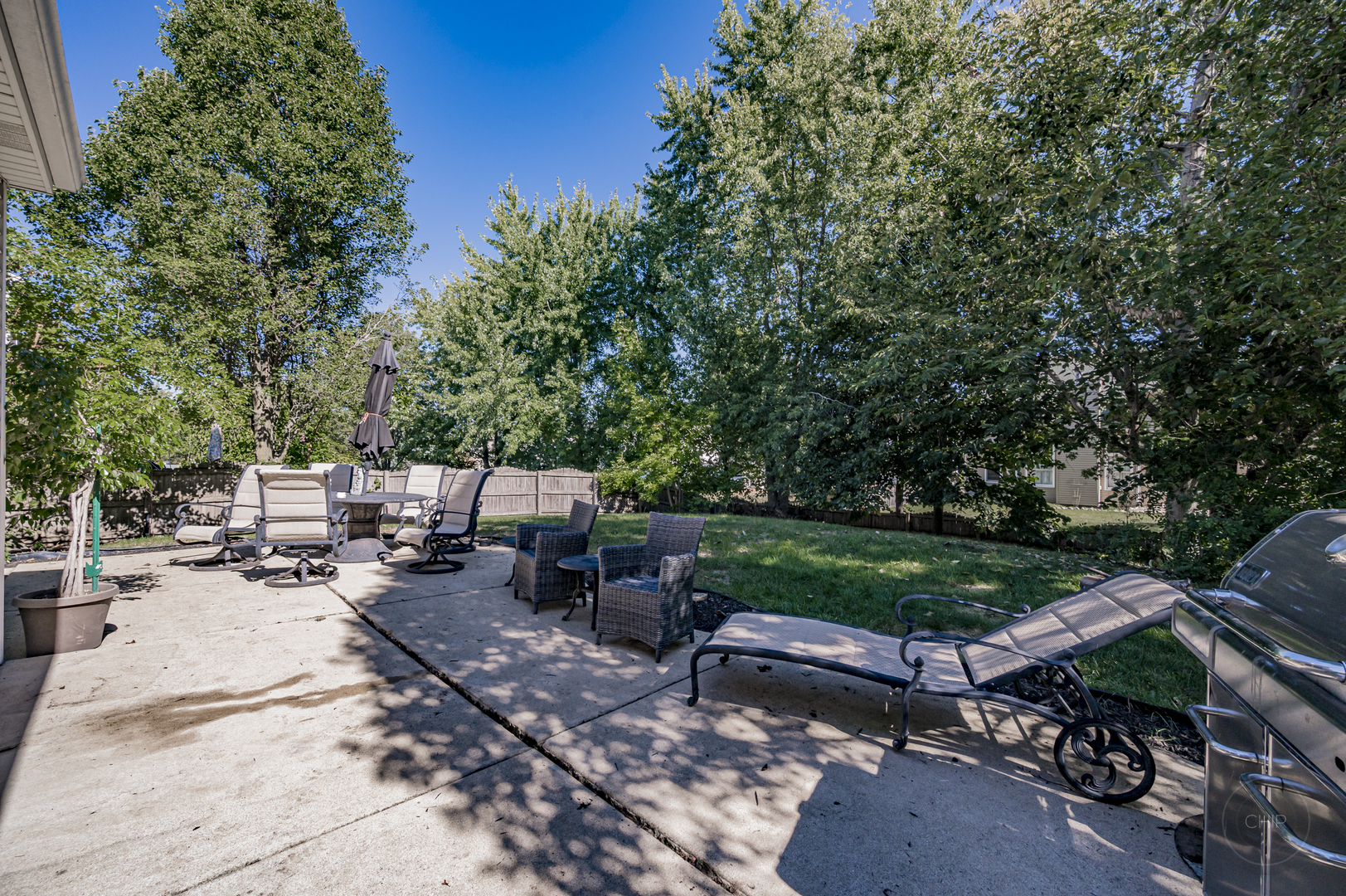 1966 Congrove Drive, Aurora, IL 60503