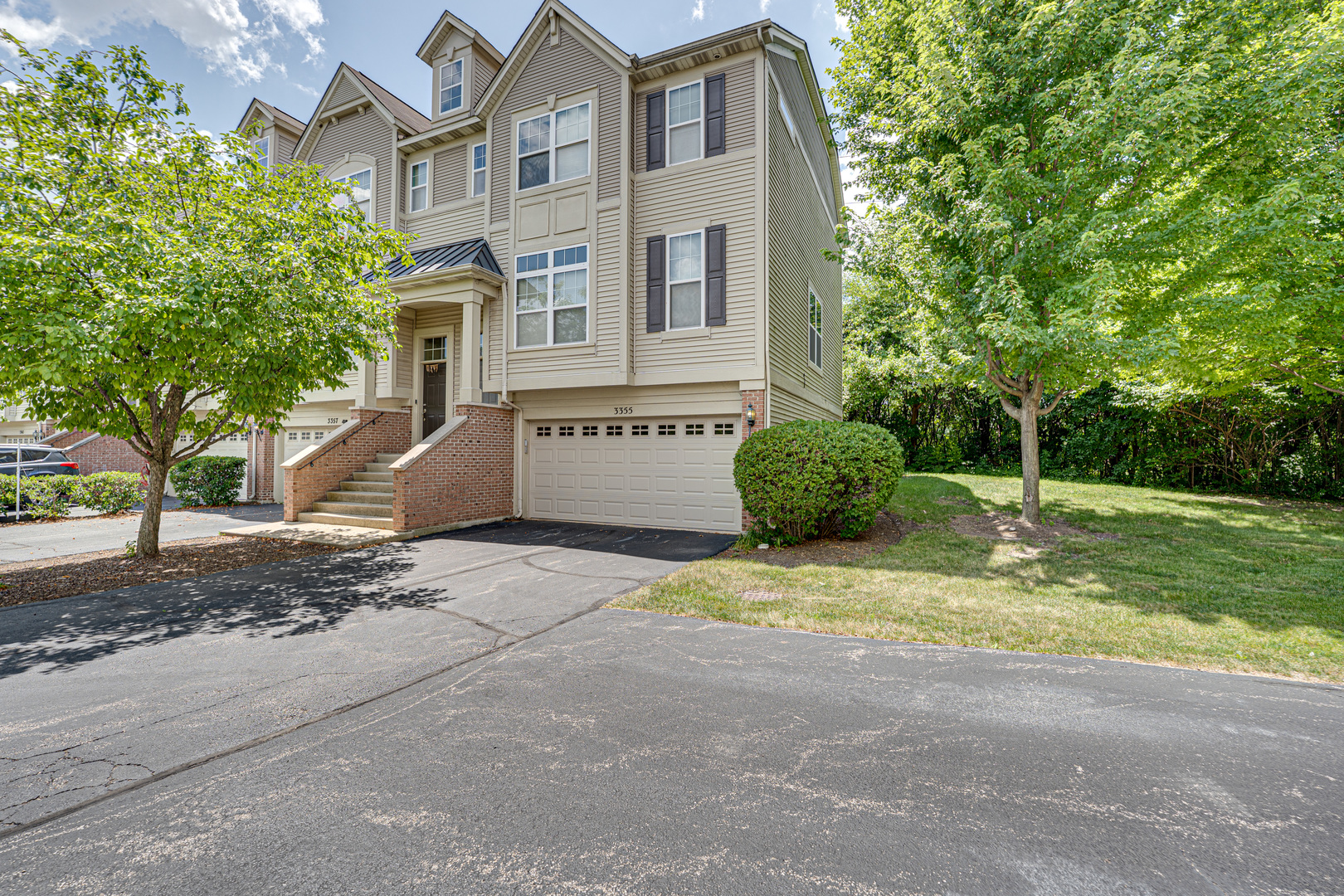 3355 kentshire Circle, Aurora, IL 60504