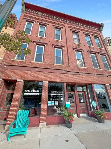 934 S State Street #3B, Lockport, IL 60441