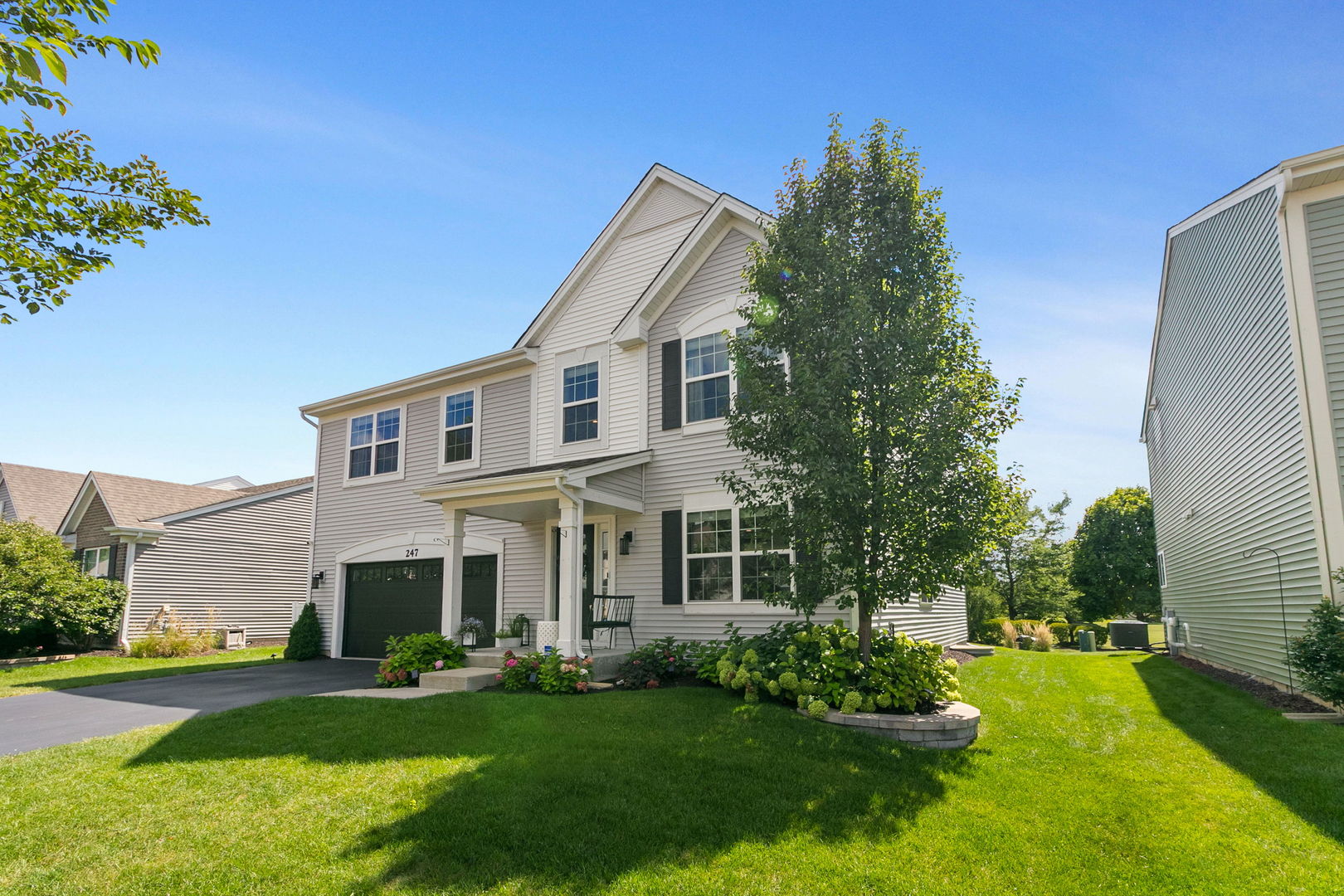 247 Minuet Circle, Volo, IL 60073