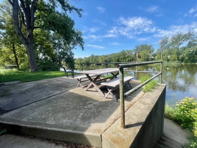 3369 E 2059th Road, Wedron, IL 60557