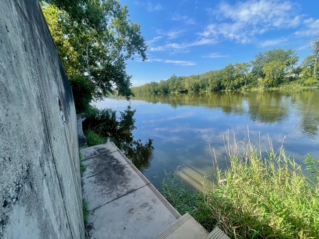 3369 E 2059th Road, Wedron, IL 60557