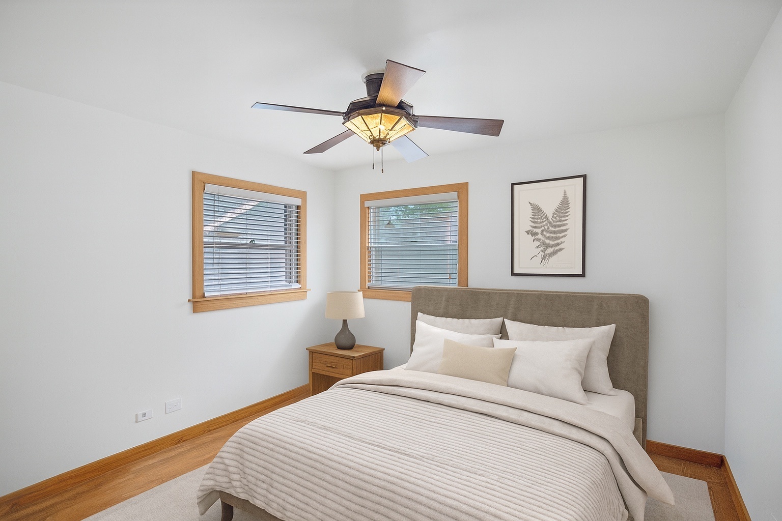 625 N EMERALD Avenue, Mundelein, IL 60060