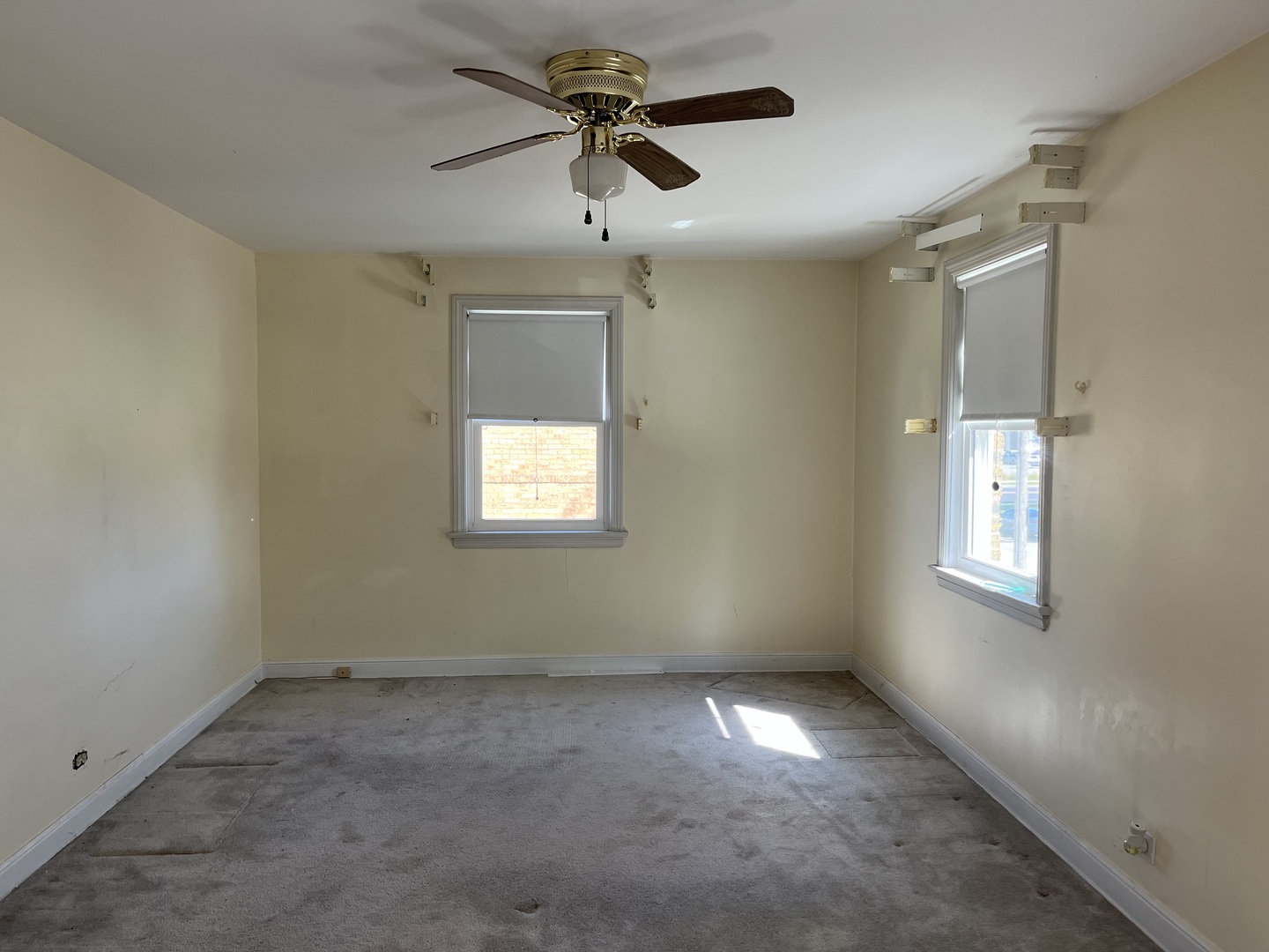 2222 S 15th Avenue, North Riverside, IL 60546