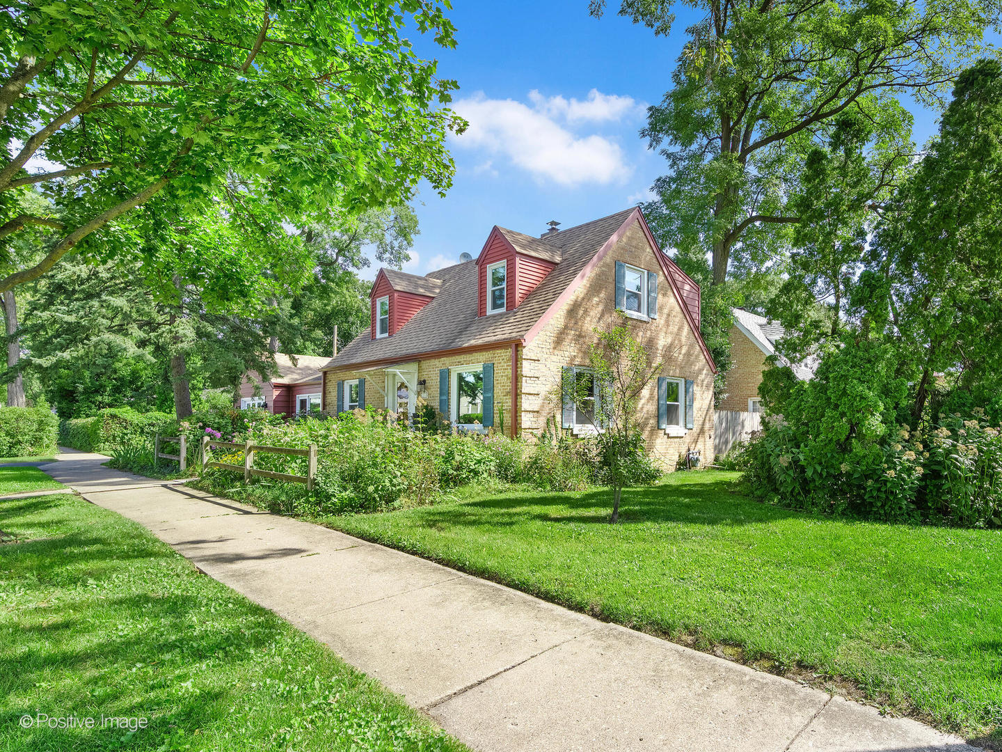 1319 Childs Street, Wheaton, IL 60187
