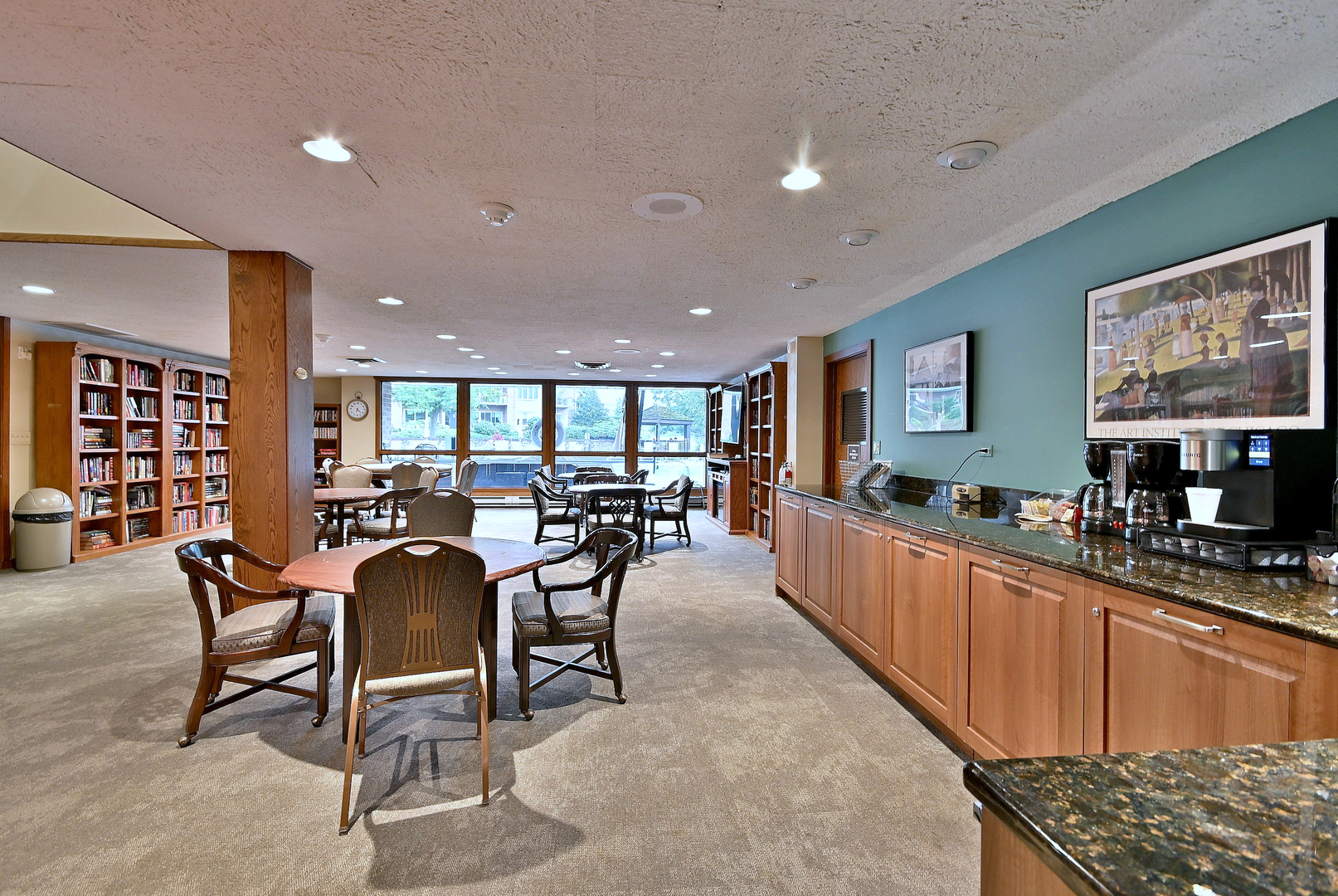 6 Oak Brook Club Drive #J102, Oak Brook, IL 60523
