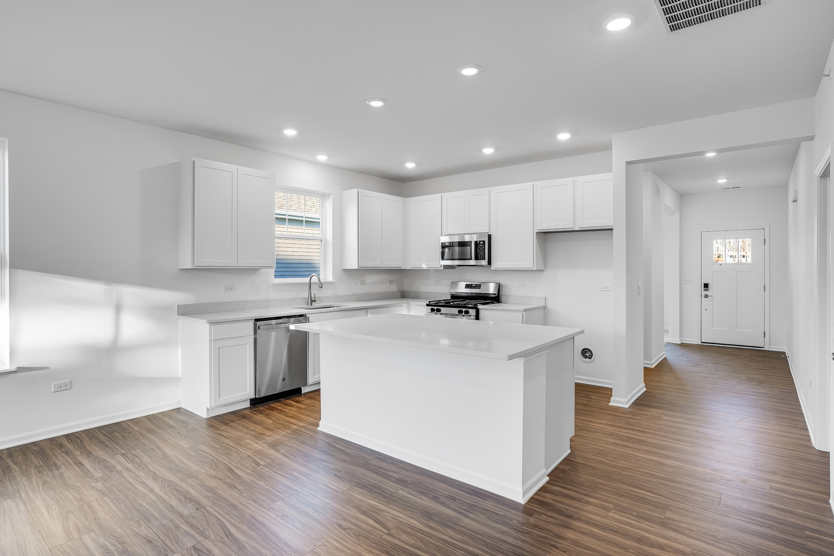 12231 Barcroft Circle, Huntley, IL 60142