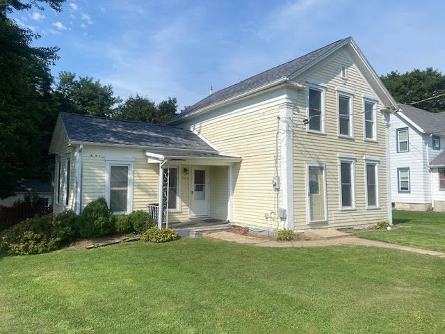 502 Burnett Avenue, Warren, IL 61087