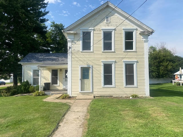 502 Burnett Avenue, Warren, IL 61087