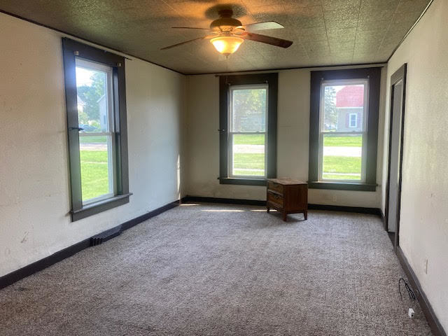 502 Burnett Avenue, Warren, IL 61087