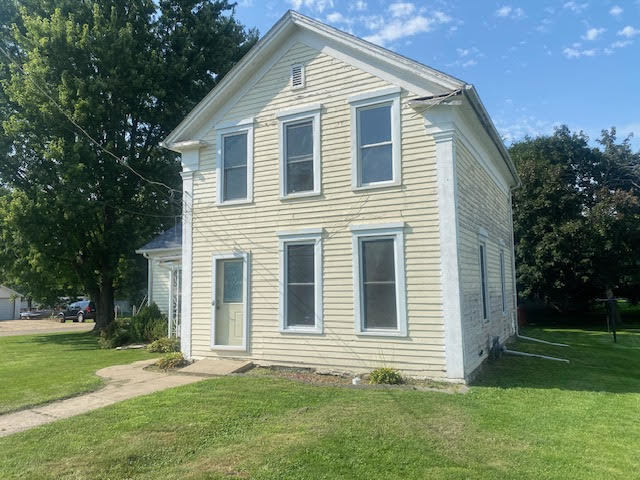 502 Burnett Avenue, Warren, IL 61087