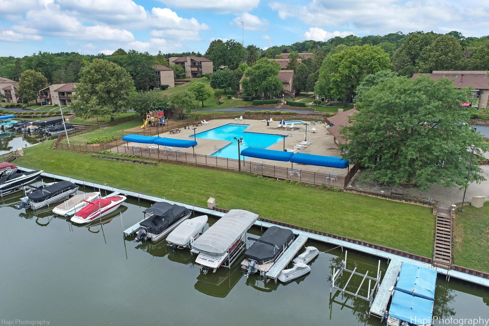 52 Oak Hill Colony #4, Fox Lake, IL 60020