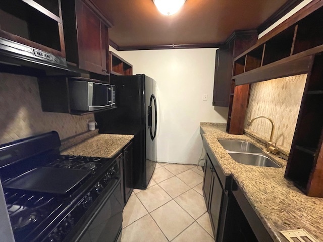 222 Shorewood Drive #GD, Glendale Heights, IL 60139