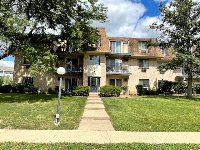 222 Shorewood Drive #GD, Glendale Heights, IL 60139