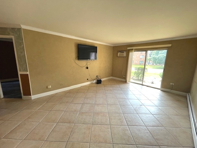 222 Shorewood Drive #GD, Glendale Heights, IL 60139
