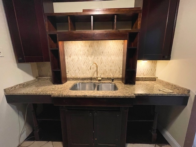 222 Shorewood Drive #GD, Glendale Heights, IL 60139