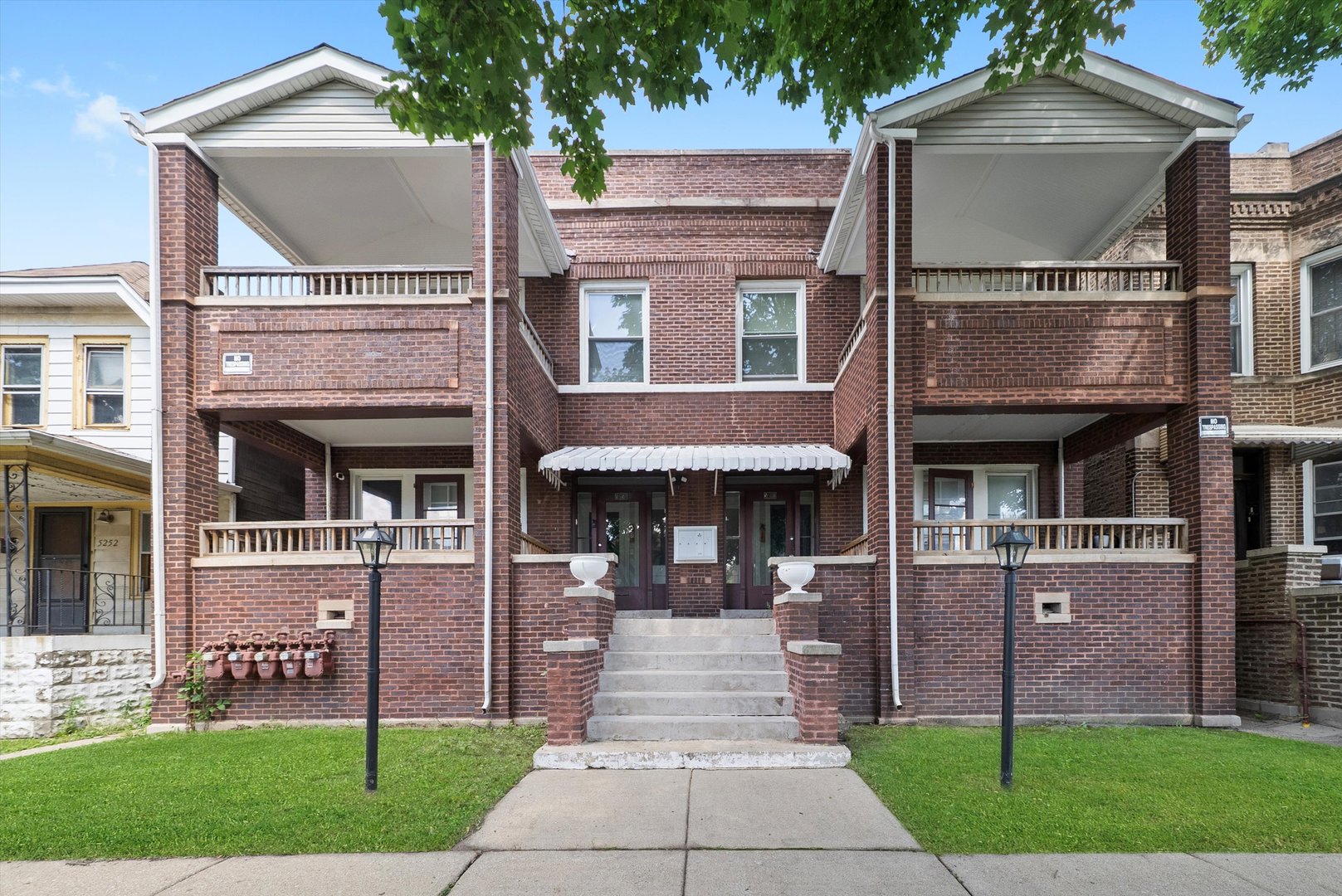 5248-50 W Adams Street, Chicago, IL 60644