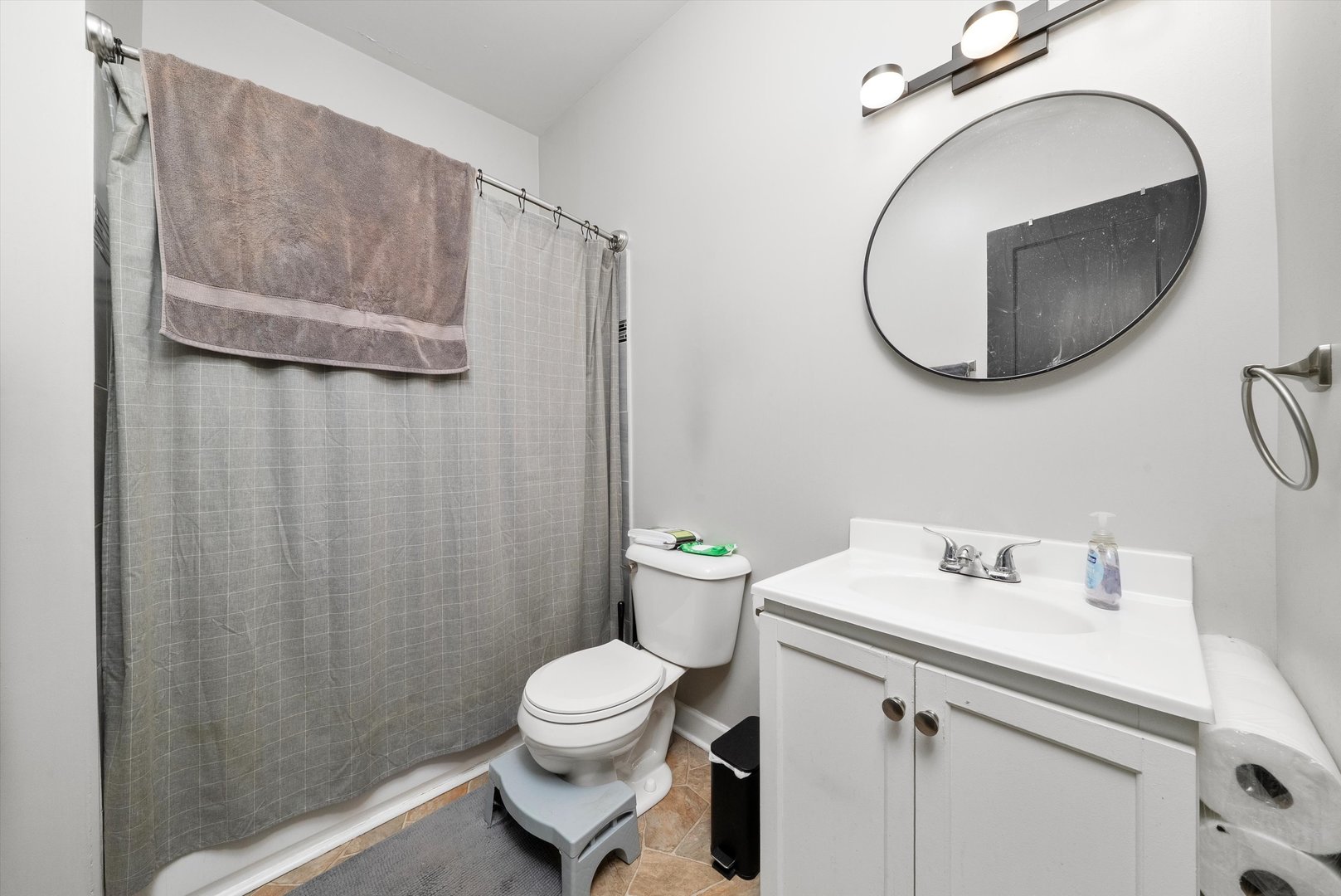 5248-50 W Adams Street, Chicago, IL 60644