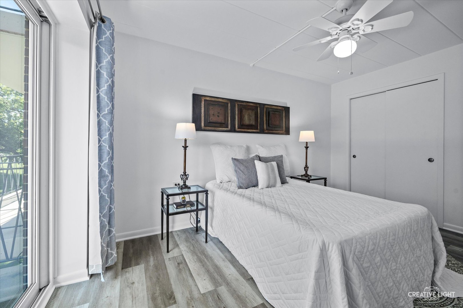 5300 Walnut Avenue #18C, Downers Grove, IL 60515