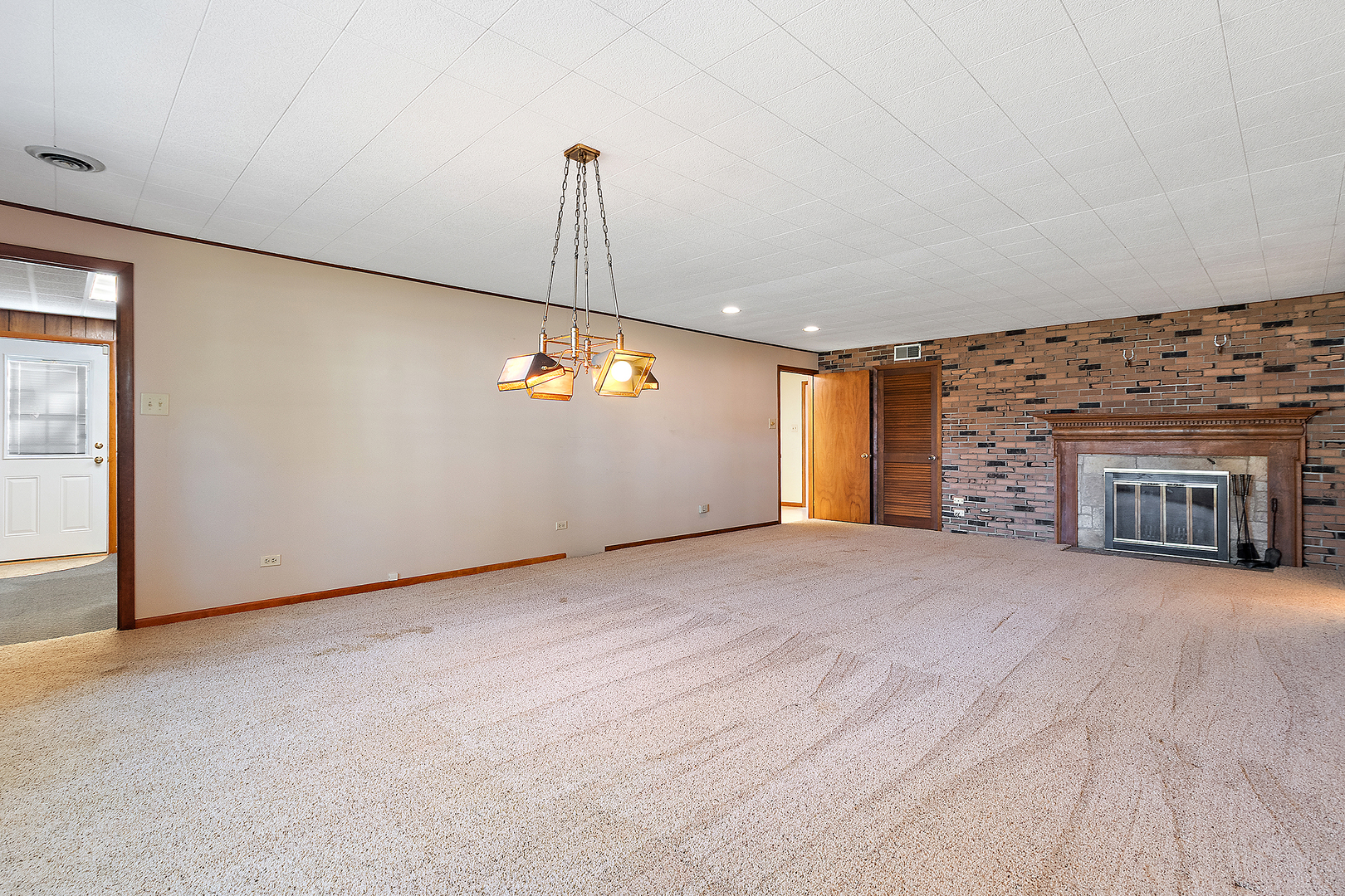 23614 S Ashland Avenue, Crete, IL 60417