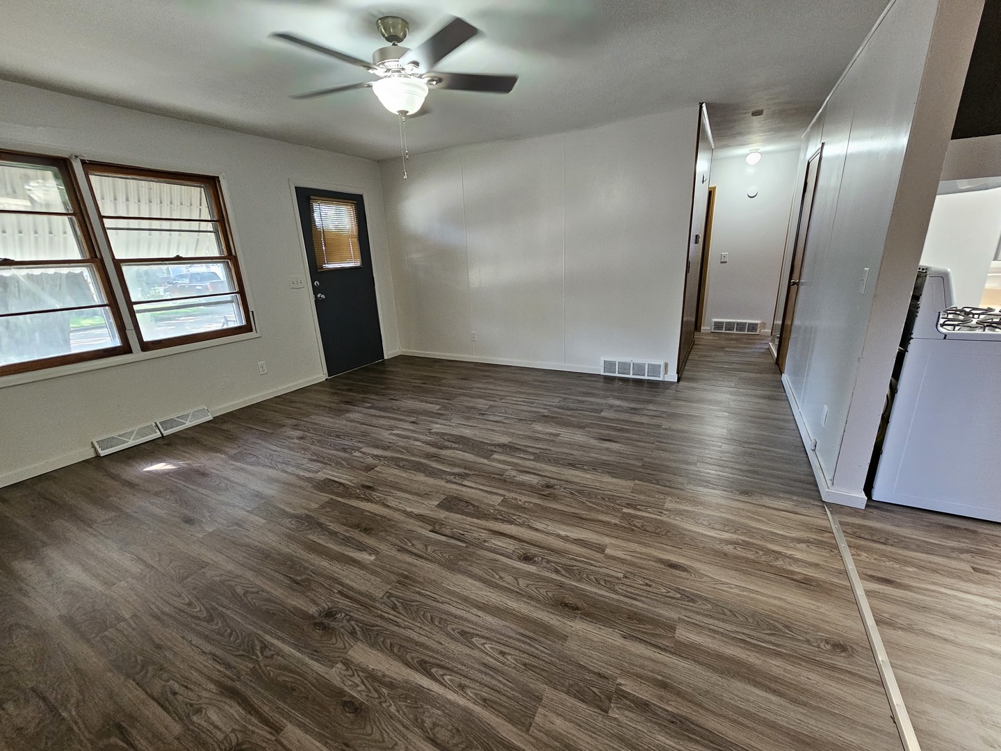 1605 7th Avenue, Rock Falls, IL 61071