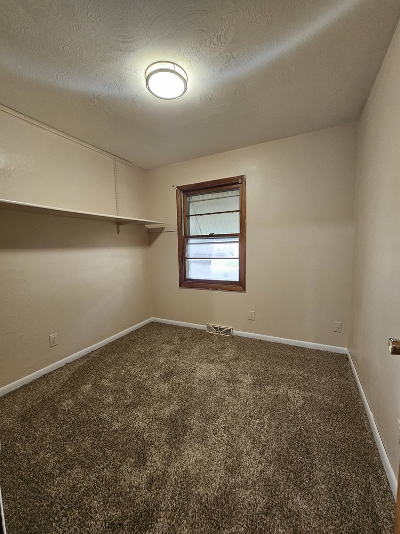 1605 7th Avenue, Rock Falls, IL 61071