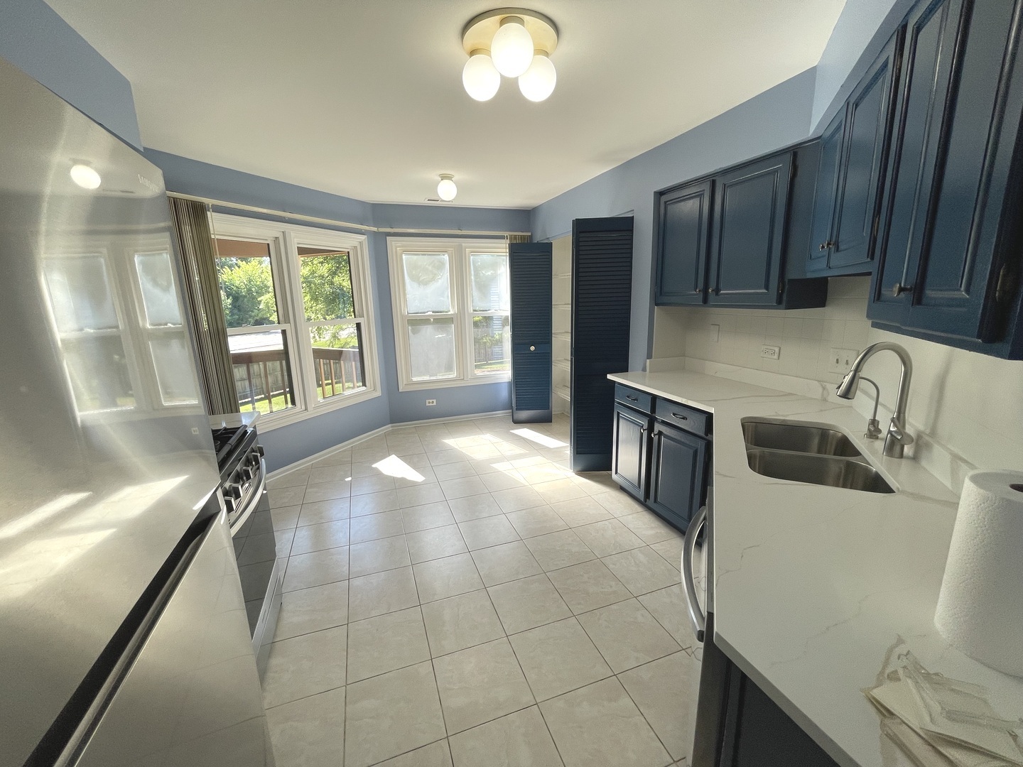 13 Willow Parkway #13, Buffalo Grove, IL 60089