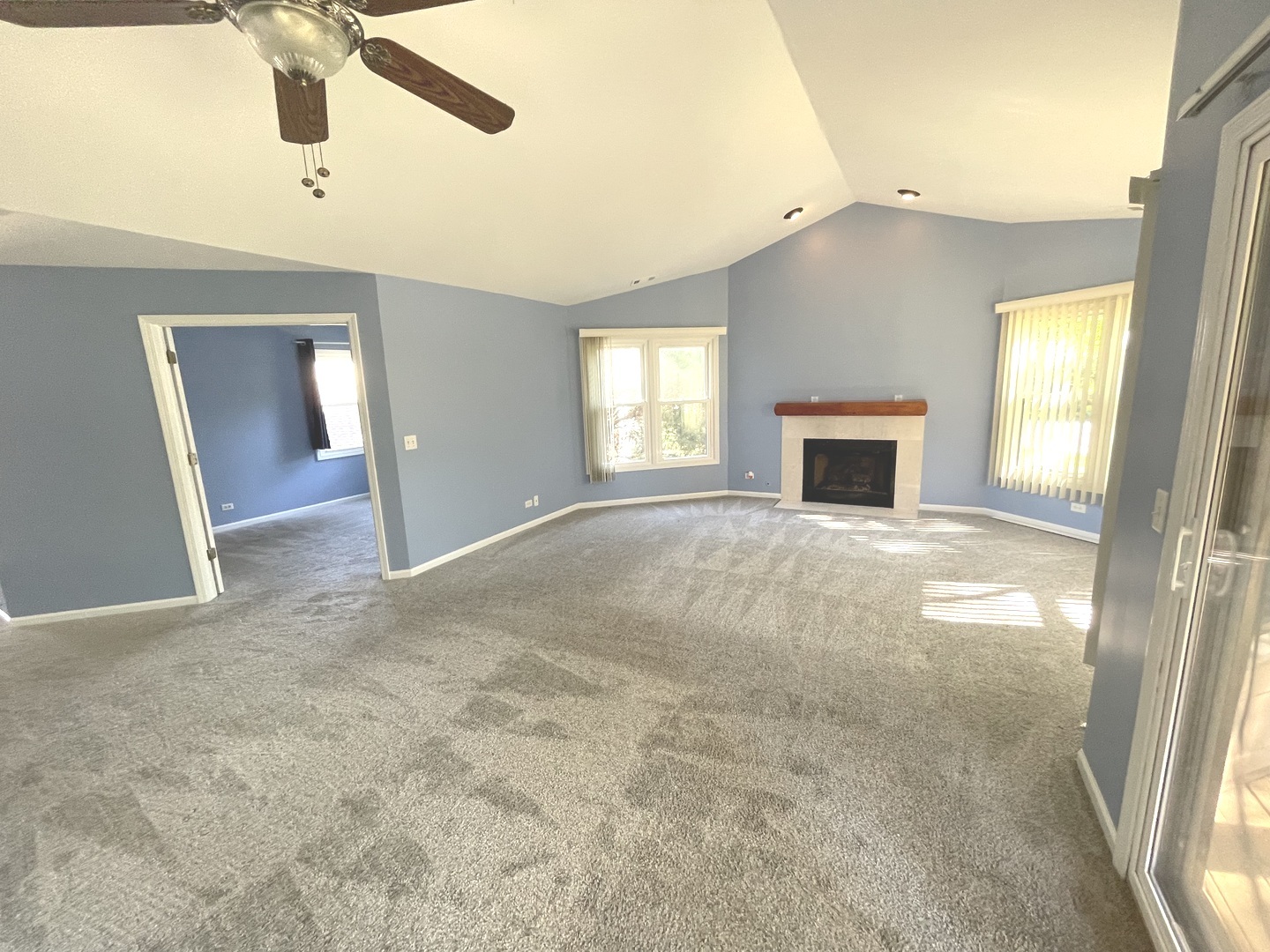 13 Willow Parkway #13, Buffalo Grove, IL 60089