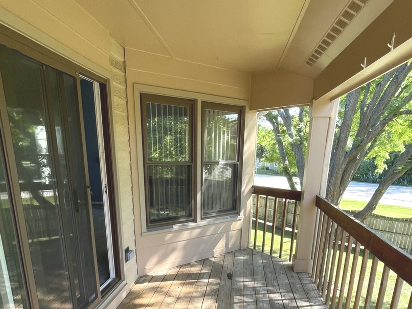 13 Willow Parkway #13, Buffalo Grove, IL 60089