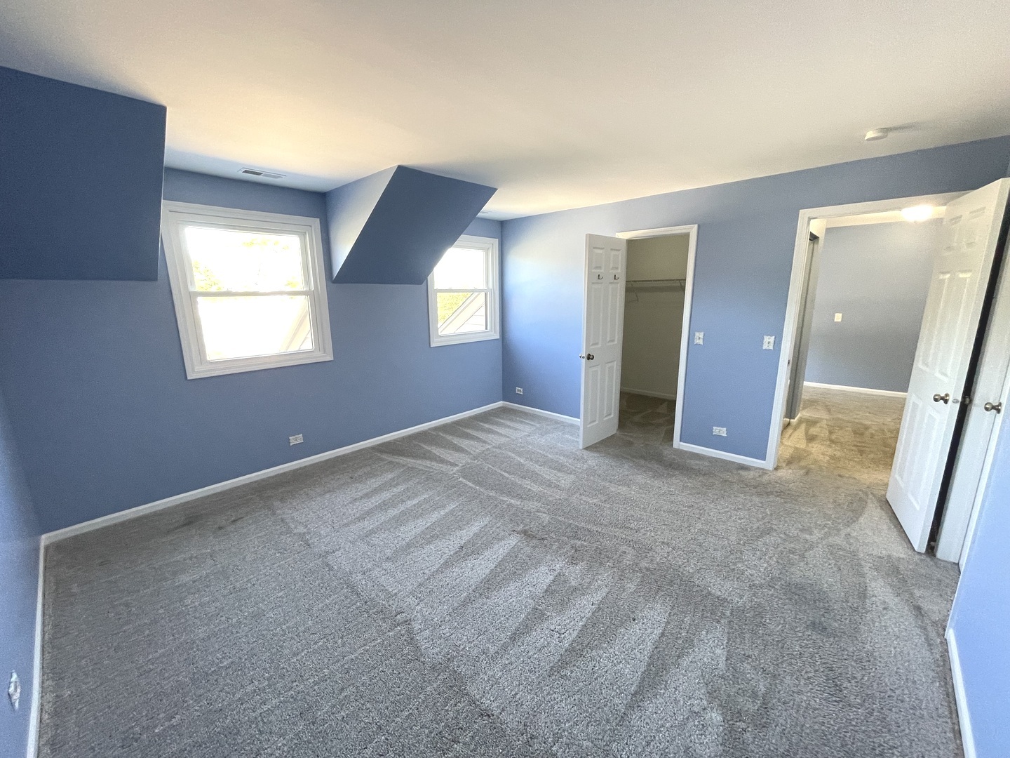 13 Willow Parkway #13, Buffalo Grove, IL 60089